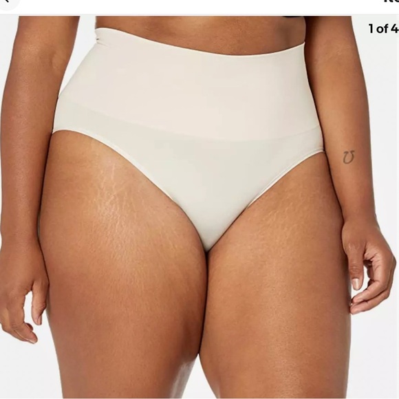 🌸2 pc bundle Shaper Briefs - Picture 3 of 10